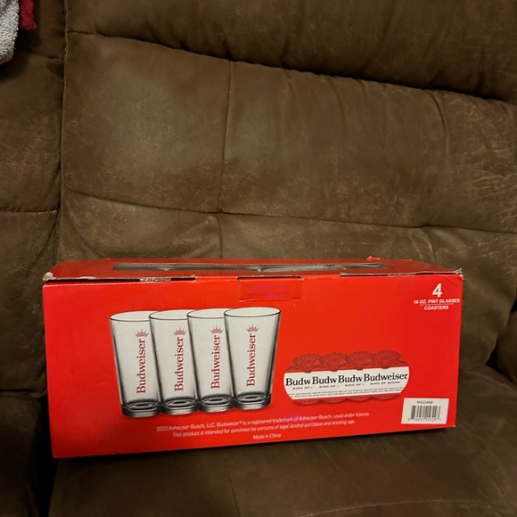 Authentically Licensed Budweiser 16oz Pint Glass🍻w Coasters Set of 4 Compatible - Picture 3 of 7